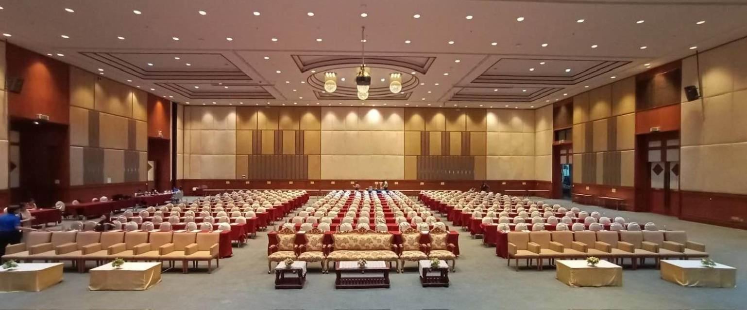 Sunee Grand Hotel And Convention Center Ubon Ratchathani Extérieur photo